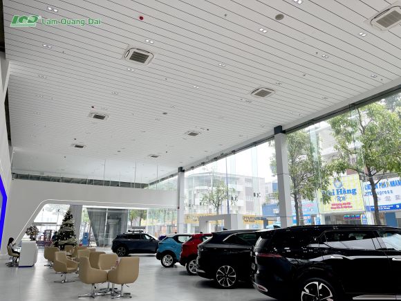 SHOWROOM OTO VINFAST